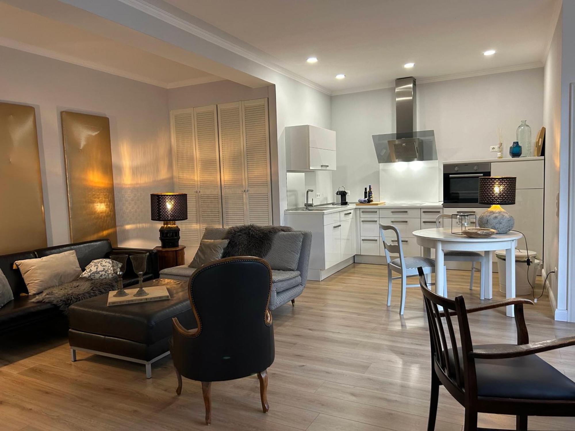 Apartment Gestorfer Koetnerhof Business Und Landlust *